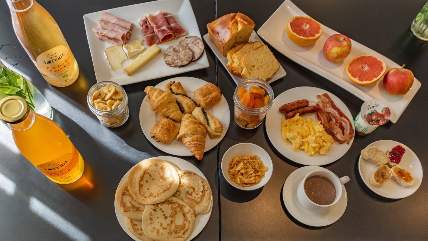 Petit-déjeuner buffet | Best Western Plus Le Moderne, hôtel dans le centre de Caen 