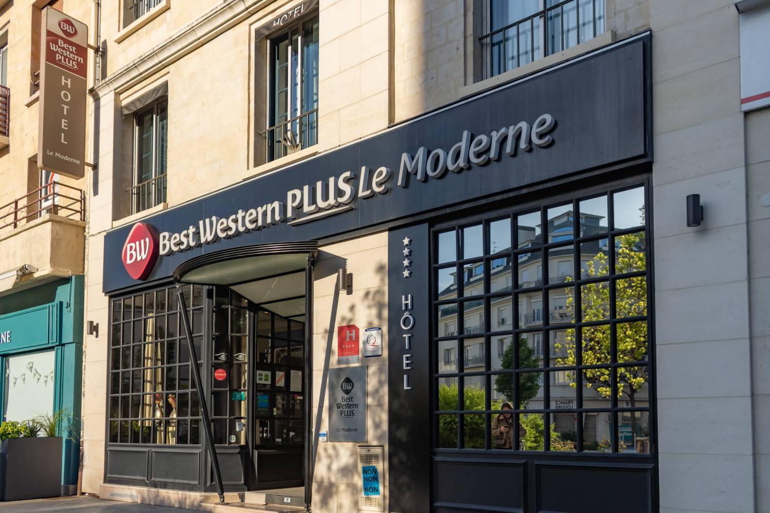 Group accommodation in Normandy | Best Western Plus Le Moderne, hotel in the centre of Caen 