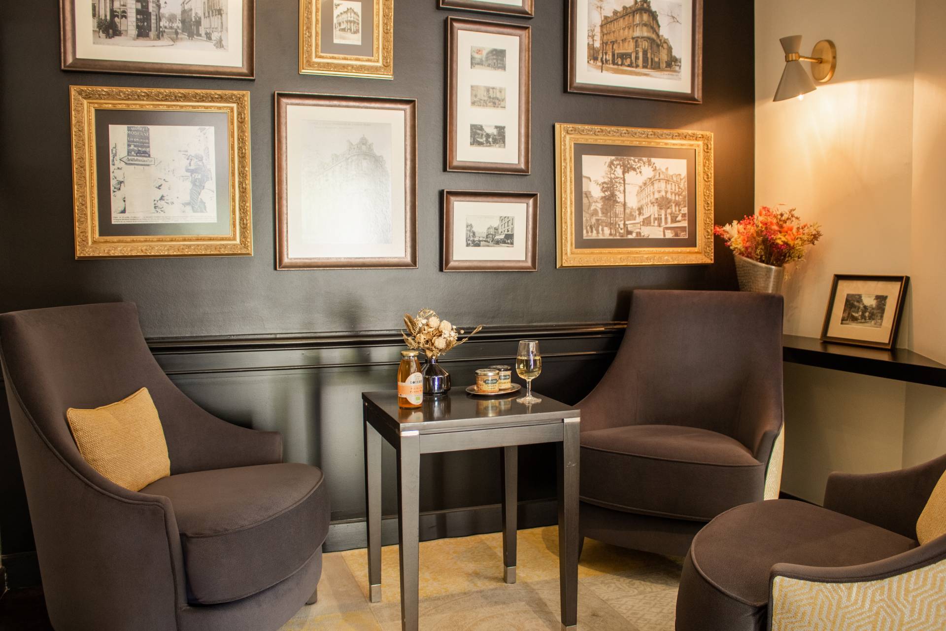 Bar Lounge | Best Western Plus Le Moderne, hotel in the centre of Caen