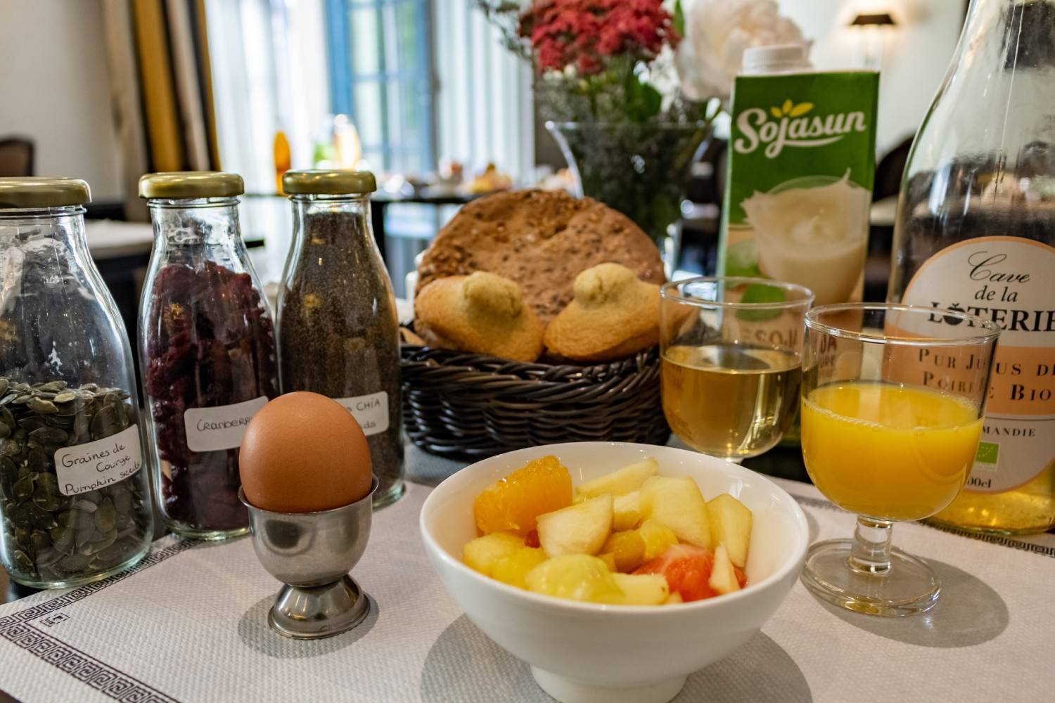 Petit-déjeuner | Best Western Plus Le Moderne, hôtel dans le centre de Caen 