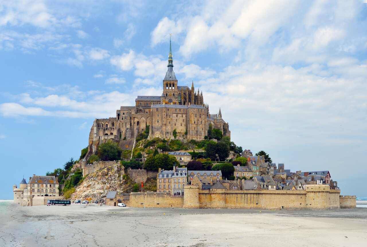 Visiter le Mont Saint-Michel depuis Caen | Best Western Plus Le Moderne à Caen